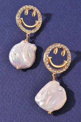 Smiley Pearl Earrings